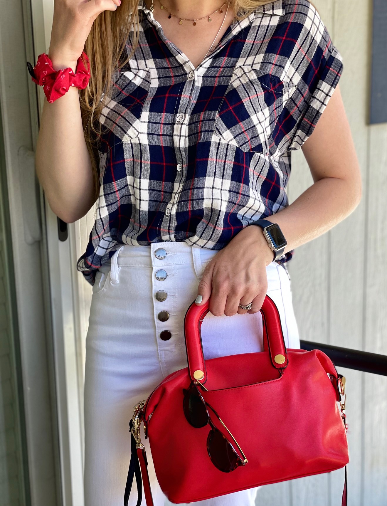 5 Must-Have Accessories for Spring 2021 That Your Wallet Will Love