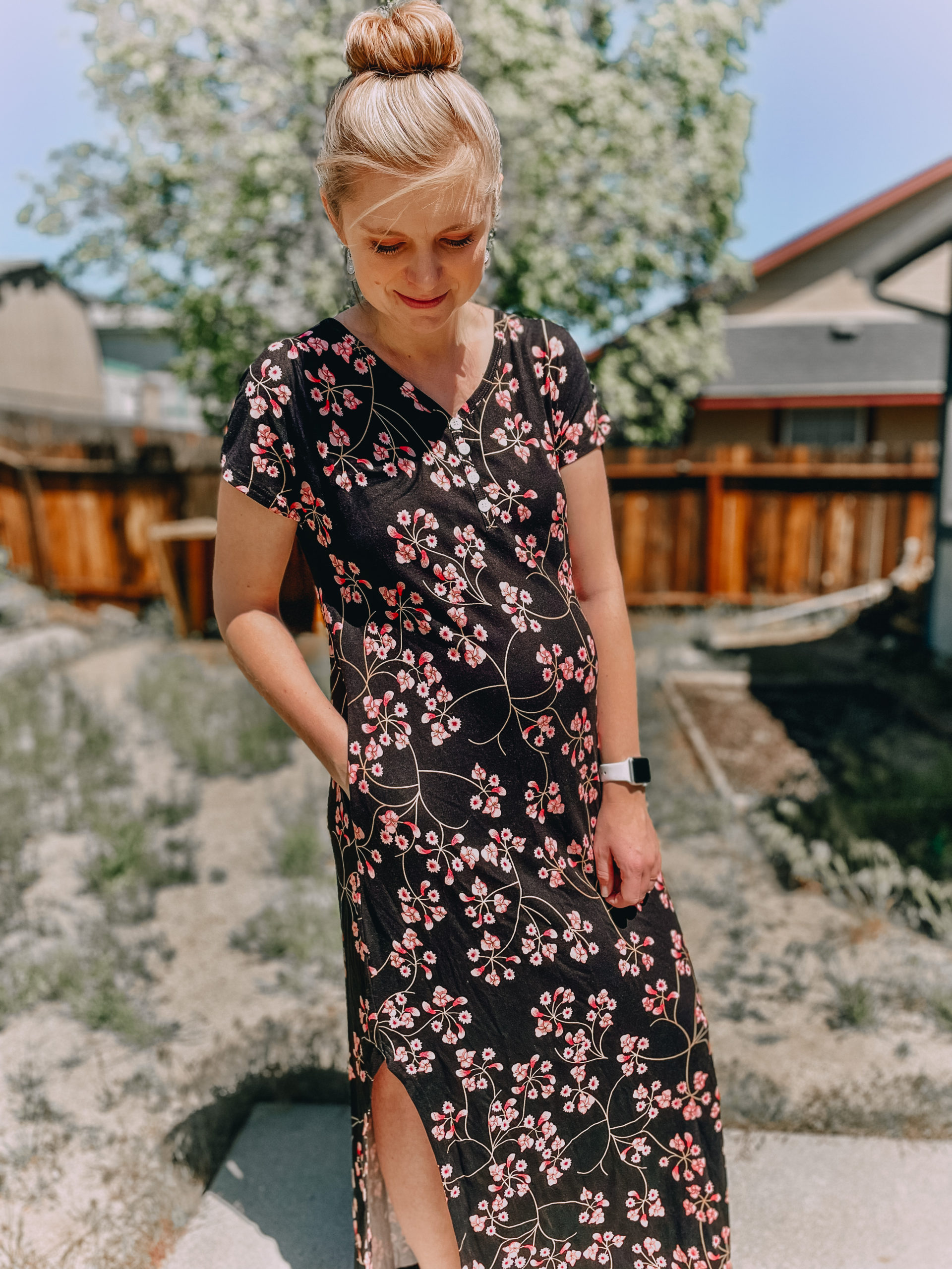 Here are 2 Amazon Maternity Friendly Dresses, Perfect for Summer